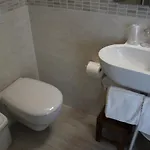 Margherita Meuble מלון *