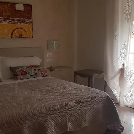 Margherita Meuble سيرمِيوني