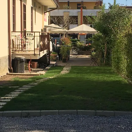Margherita Meuble * سيرمِيوني